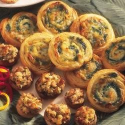 Spinach-Cheese Swirls recipe