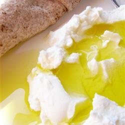 Labneh (Lebanese Cream Cheese) recipe