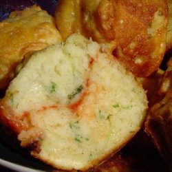 Tomato, Cheese and Onion Muffins recipe
