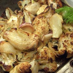 Roasted Cauliflower With Onions and Fennel recipe