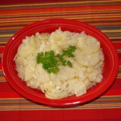Bayrischer Kartoffelsalat (Barvarian Potato Salad) recipe