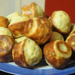 Warm Manchego Cheese Popovers recipe