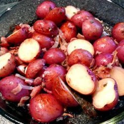 Roasted Garlic Fingerling Potatoes With a Touch of Bacon recipe