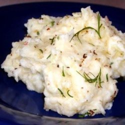 Dill-Sour Cream Mashed Potatoes recipe