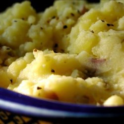 Montreal Garlic Smashed Potatoes recipe