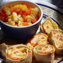 Baked Tortilla Wheels With Pineapple Salsa recipe