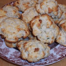 Yummy French Onion Biscuits recipe