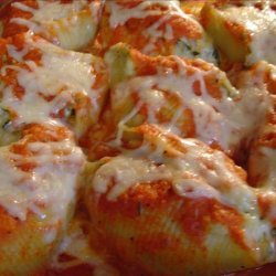 Pasta Shells With Zucchini & Spinach recipe