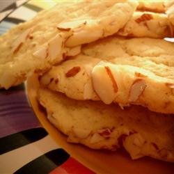 Crispy Almond Cookies recipe