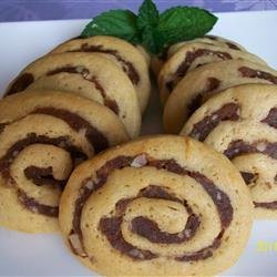 Date Nut Pinwheel Cookies II recipe