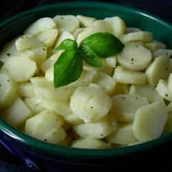 Authentic German Summer Potato Salad (Leichter Kartoffelsalat) recipe