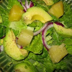 Avocado and Pineapple Salad - Ensalada De Aguacate Y Pina recipe