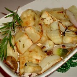 Roasted Potatoes With Red Onions recipe
