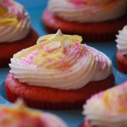 Scrumptious Strawberry Lemonade Cupcakes recipe
