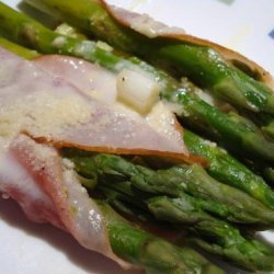 Baked Asparagus Parcels recipe