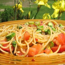 Spaghetti With Uncooked Tomato Sauce Southwestern Style recipe