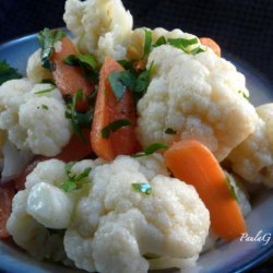 Cumin-Marinated Cauliflower and Carrot Salad recipe
