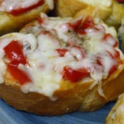 Mozzarella and Roasted Red Pepper Toasts recipe