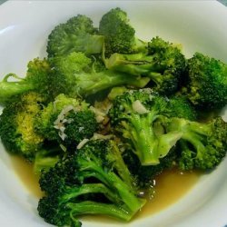 Braised Broccoli with Garlic, Anchovies & Wine recipe