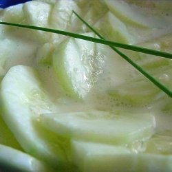 Cukes and Onions (Cucumbers and Onions) recipe