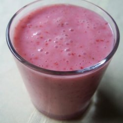 Heavy on the Strawberries Smoothie recipe