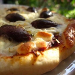 Lebanese Olive Pizza recipe