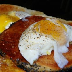 Microwave Poached Eggs (Bon Appetit Magazine) recipe