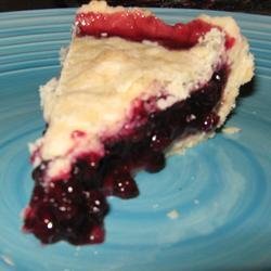 Auntie's Wild Huckleberry Pie recipe