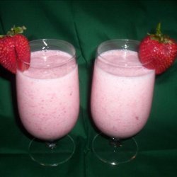 Strawberry Silk Smoothie. recipe