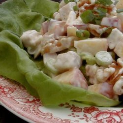 Chicken Salad With Peaches and Walnuts recipe
