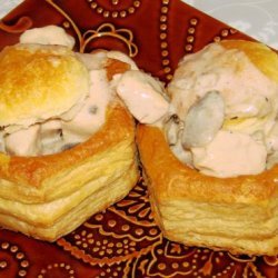 Vol-Au-Vent With Chicken, Mushrooms and Pepper recipe