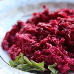 Shredded Beets With Thick Yogurt recipe