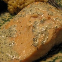 Easy Low-Fat Creamy Dill Salmon recipe
