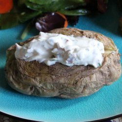 Basic Baked Potato With Bacon, Sour Cream & Chive Topping recipe