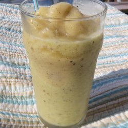 Kiwi Pineapple Smoothie (Non-Dairy) recipe