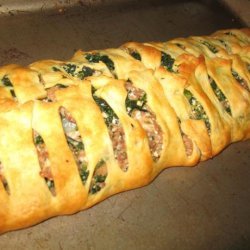 Sausage, Spinach & Cheese Crescent Braid - Low Fat recipe