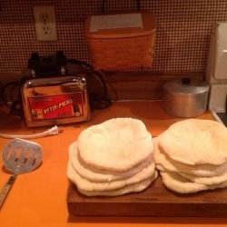 Tyler Florence's Pita Bread (Bread Machine, Dough Cycle) recipe