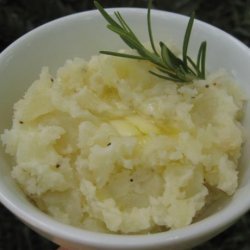 Simple Garlic Mashed Potatoes recipe