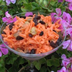 Pa Dutch Carrot & Raisin Salad recipe