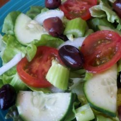 Jeanne's Tossed Salad With Italian Dressing recipe