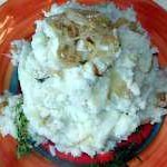 Mashed Potatoes With Roasted Garlic and Caramelized Onions recipe