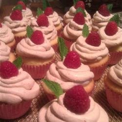 Raspberry Iced Tea Cupcakes recipe