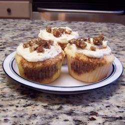 Cinnabon(R) Cupcakes recipe