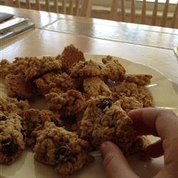 Mama's Chewy Oatmeal Cookies recipe