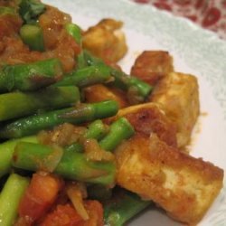 Sauteed Asparagus With Curried Tofu and Tomatoes recipe