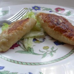 Ruskie Pierogi (Pierogi With Cheese & Potato Filling) recipe