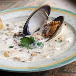 The Chart House Clam Chowder  (Copycat) Including Spice Blend recipe