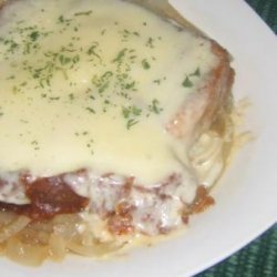 Bubba Don't Eat This Onion Soup With Melted Mozzarella recipe