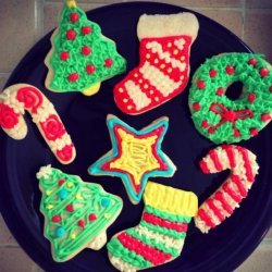 Awesome Sour Cream Sugar Cookies With Homemade Icing recipe