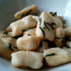 Easy Gnocchi With Brown Butter and Sage #5FIX recipe